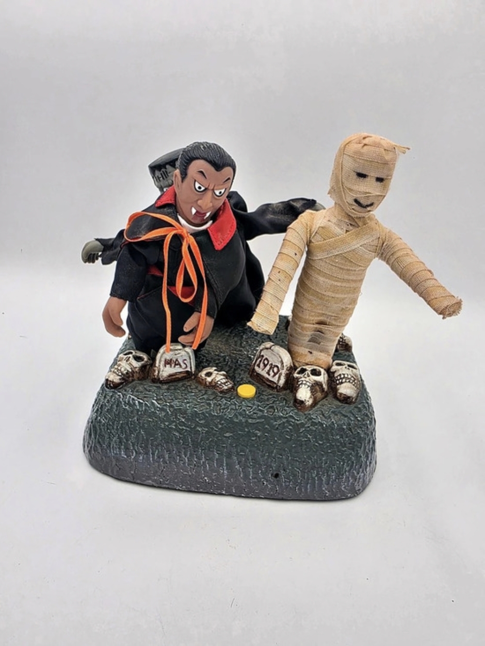 Gemmy Industries Corp. Monster Mash Trio. Animated Halloween Decor